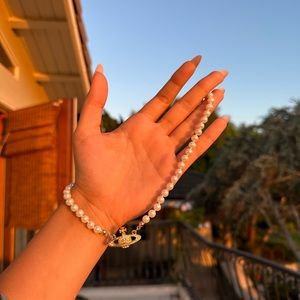 Authentic vivienne Westwood necklace pearl